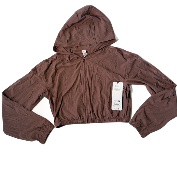 ALO Yoga Cropped Breezy Full-Zip Hoodie - Picture 1 of 11